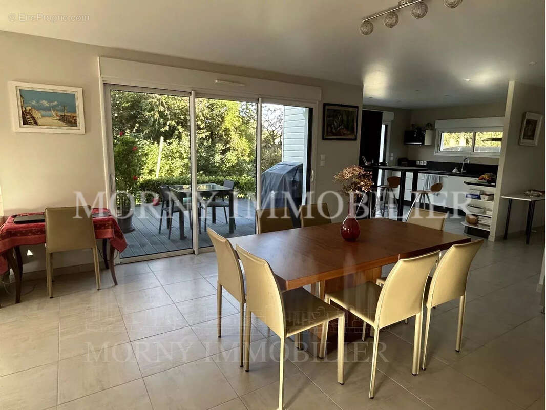 Maison à BLONVILLE-SUR-MER