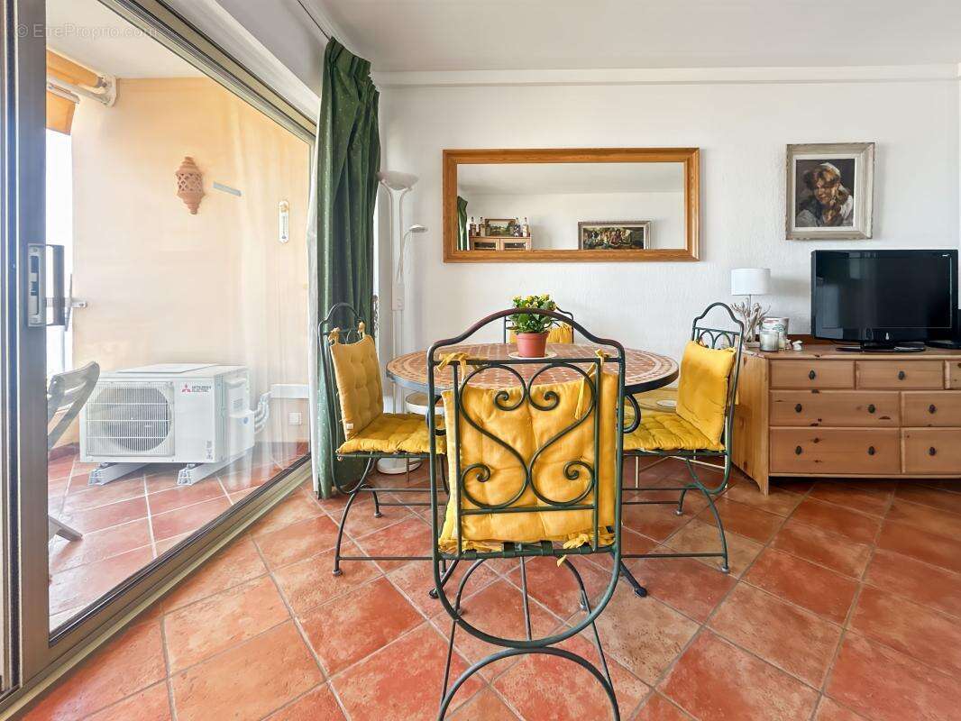Appartement à FREJUS