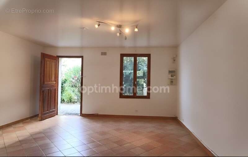 Maison de ville 3 pièces - 78 m² - Jardinet & 2 places de parking - Mareil-en-France (95850) - photo 4