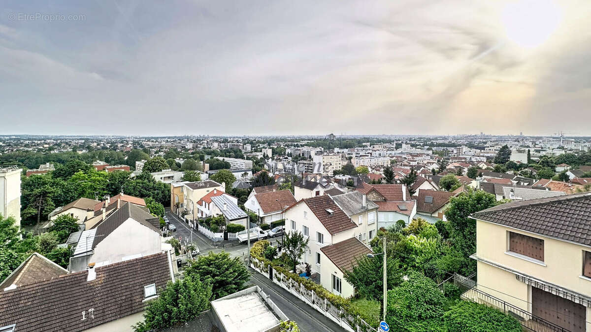 Charmant 2 pièces rénové avec vue exceptionnelle sur Paris - photo 13