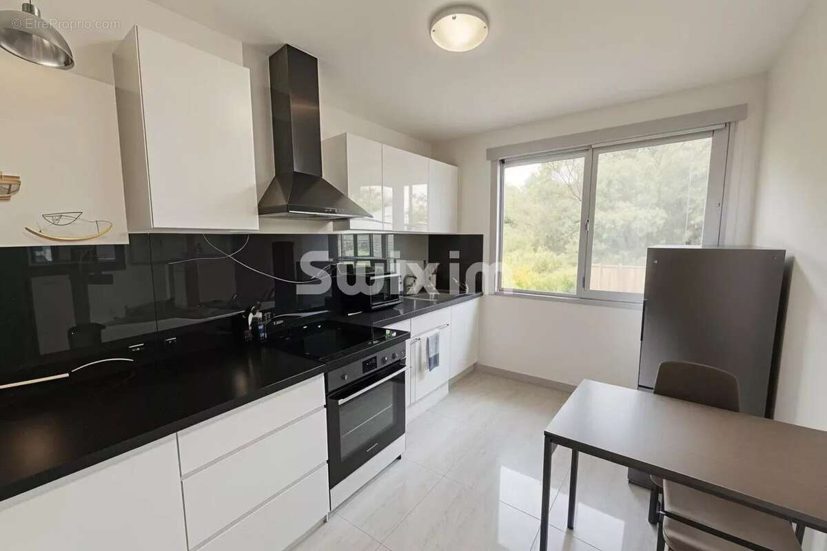 Appartement à MARSEILLE-13E