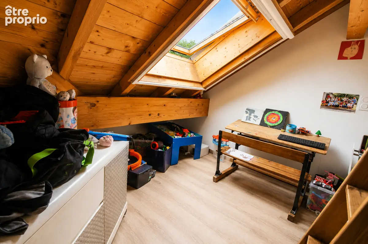 Maison (2 logements) Neuvecelle 11 pièce(s) 309.6 m² + Annexes 179m² et Terrain 4383m² - photo 10