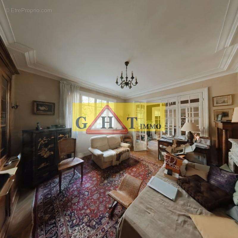 Maison à MAISONS-ALFORT