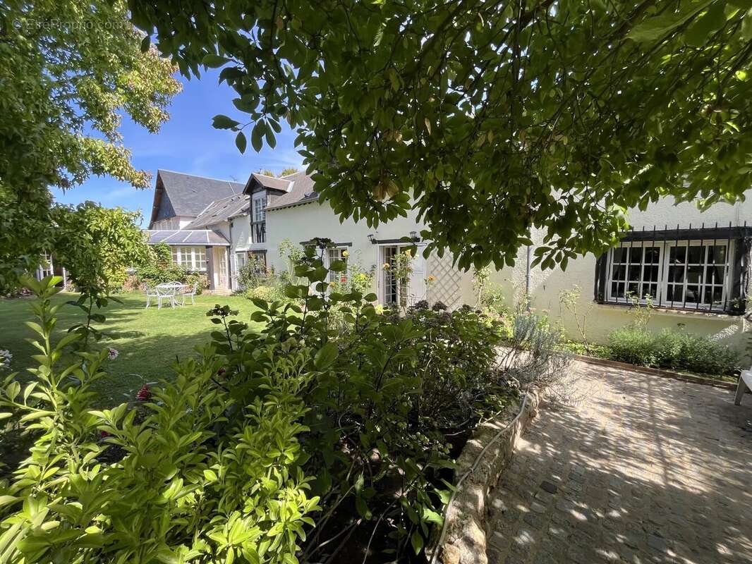 Maison à RAMBOUILLET