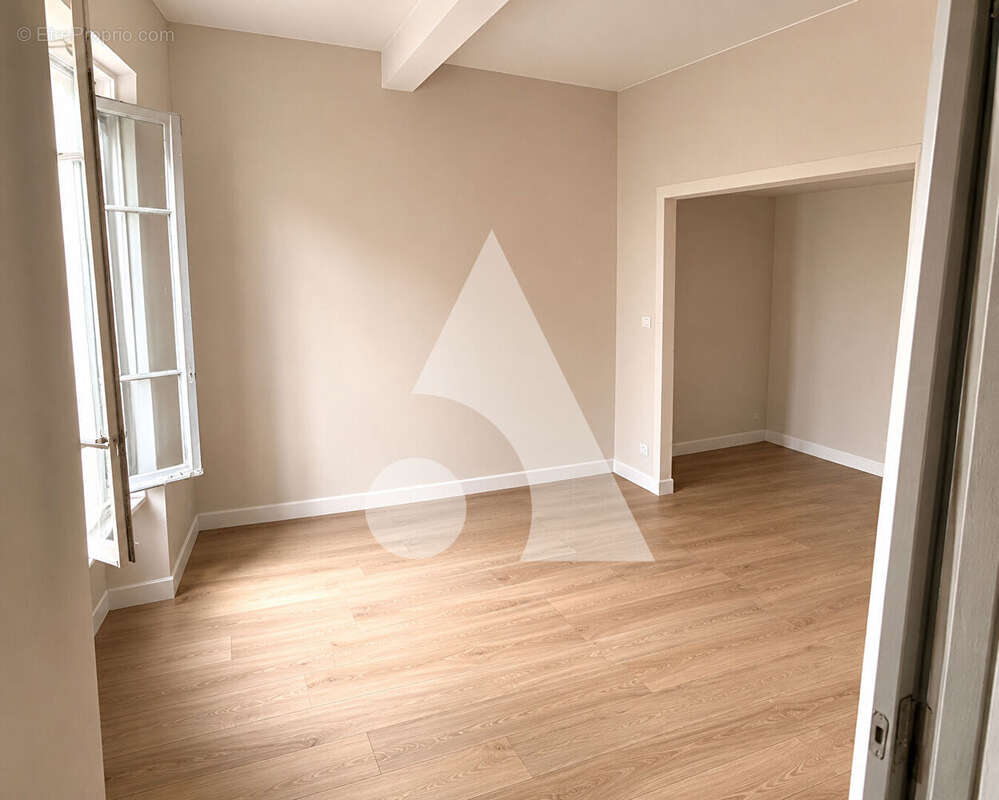 Appartement à CAROMB