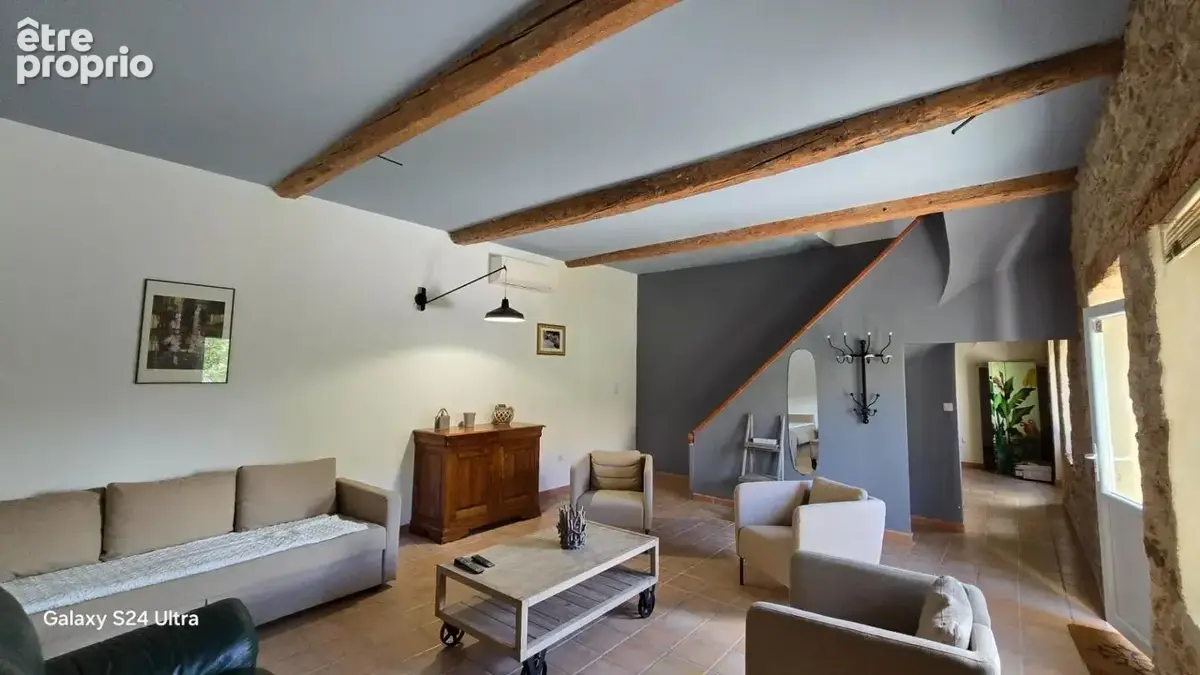 L’Exception Narbonnaise : Un Domaine Viticole d’Autre Temps, Sublimé par le Luxe Moderne" - photo 20
