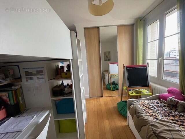 Appartement à LE BLANC-MESNIL