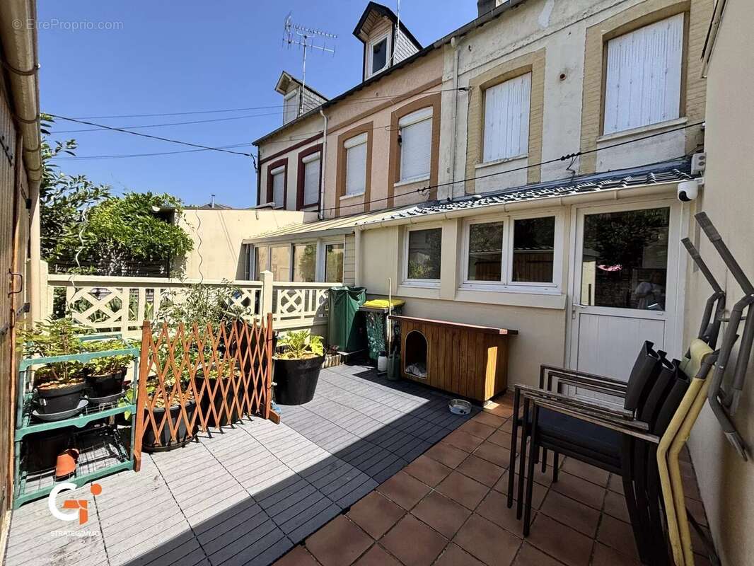 Maison à SOTTEVILLE-LES-ROUEN