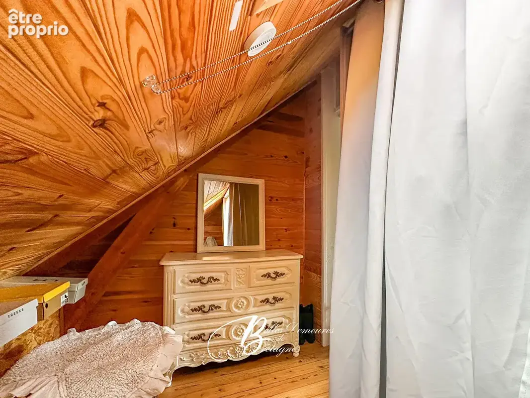 A vendre charmante maison de bourg sur la côte - photo 15