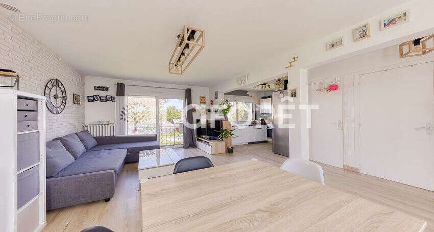 Maison à ROISSY-EN-BRIE