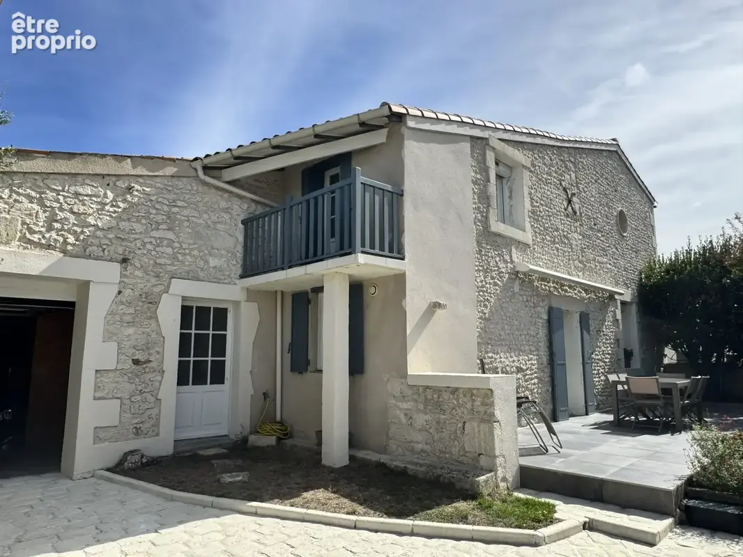 Maison à SEMUSSAC