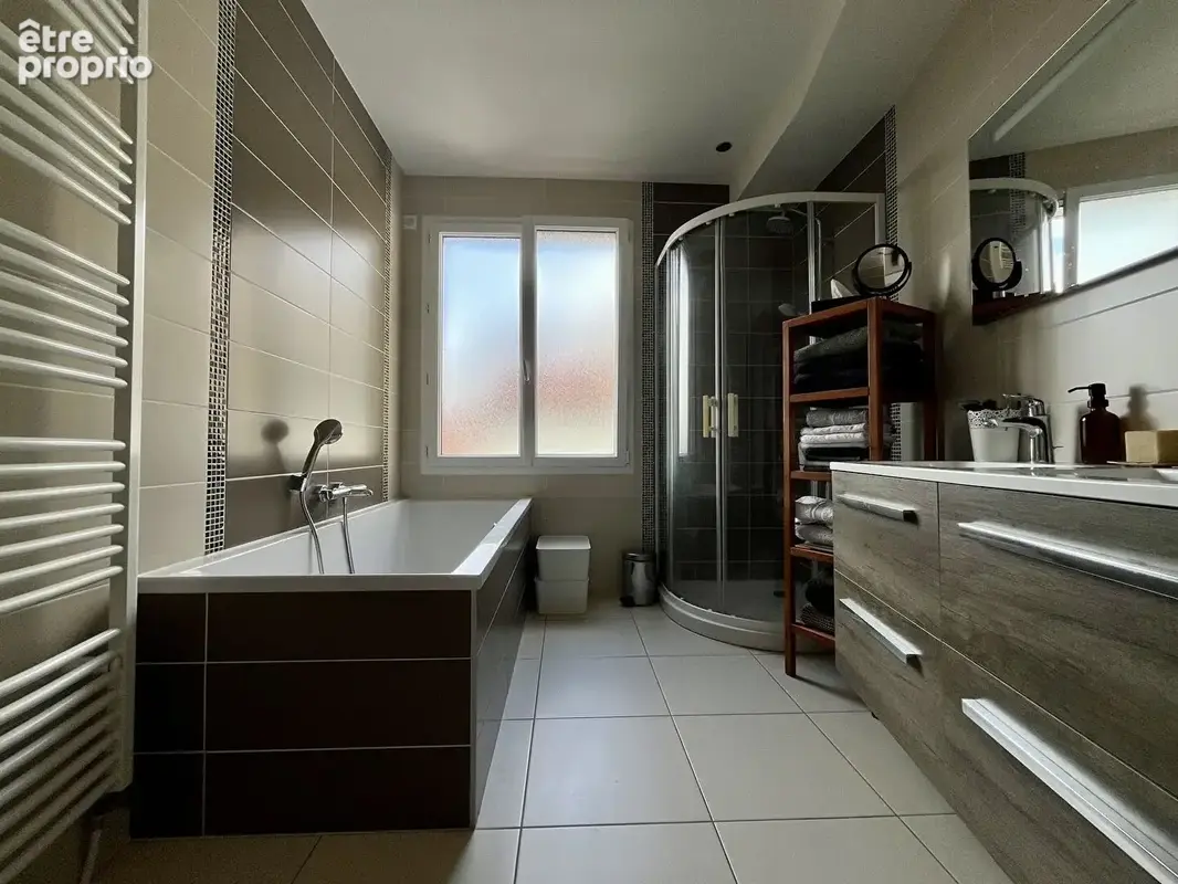 Maison Le Mans - Quartier Croix de Pierre / Les Maillets - 4 chambres - photo 5