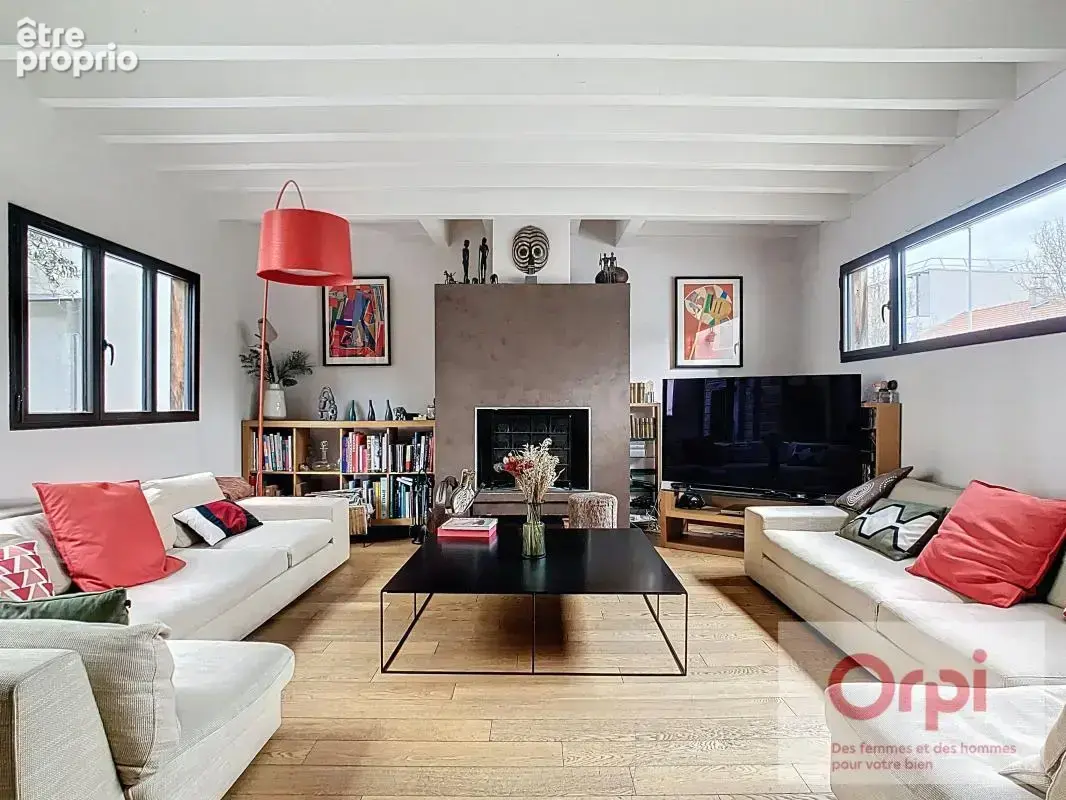 ISSY LES MOULINEAUX - Maison 7 pièces 176 m² - photo 8