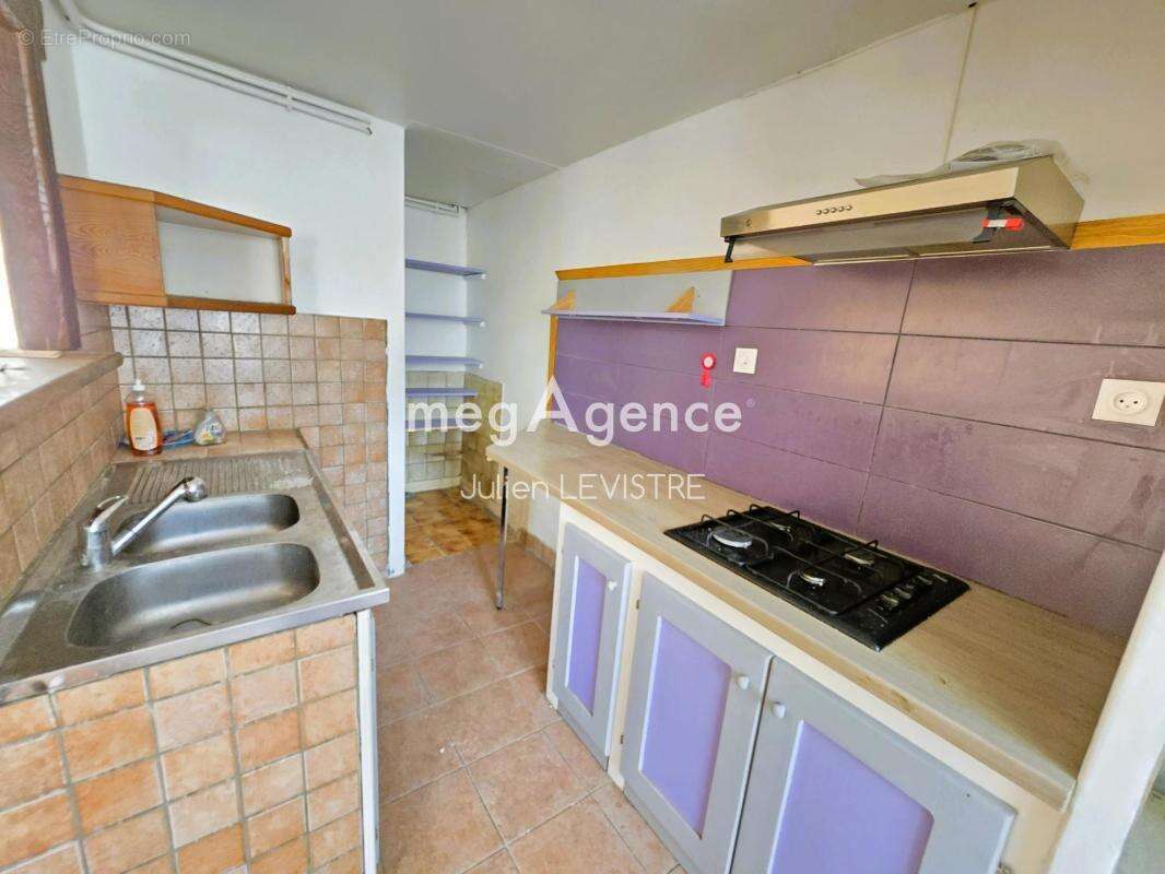 Maison à TOURY