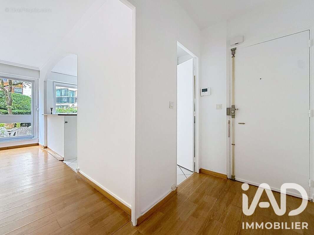 Appartement 69 m² à Le Chesnay  - photo 6