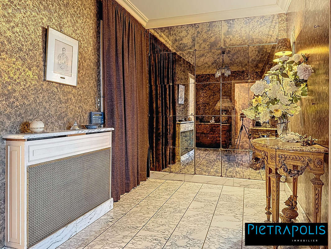 Appartement 118 m² à Caluire-Et-Cuire  - photo 8