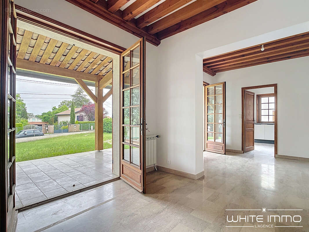 Maison à FRANCHEVILLE