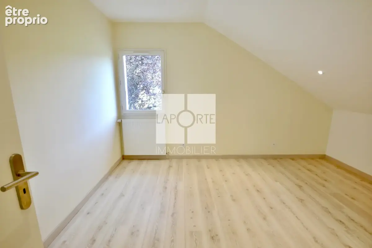 THORENS-GLIÈRES   170 m2 de surface totale   124 m2 habitables   5 chambres   terrain 801 m2   piscine   pompe - photo 17