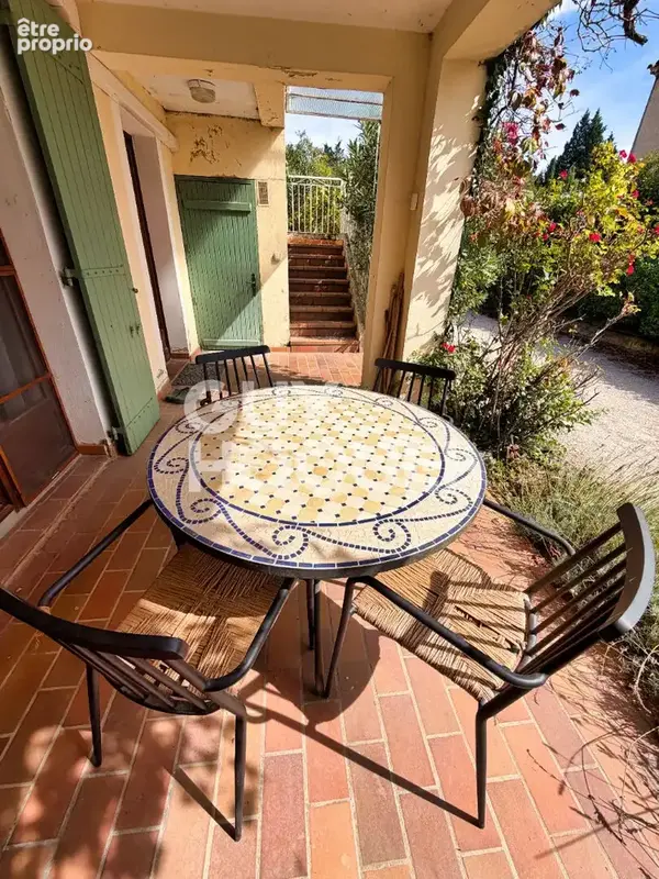 UNE MAISON, DEUX ESPACES DE VIE ! Le potentiel d'une grande maison familiale, à découvrir chez GUY HOQUET CARPENTRAS - photo 5