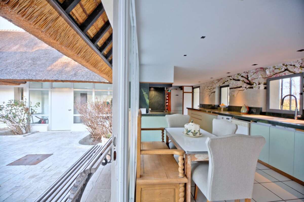 Maison à MONTFORT-L'AMAURY