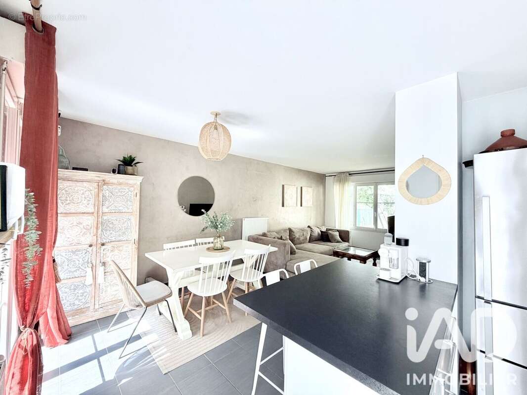 Maison 70 m² à Bonneuil-En-France  - photo 2