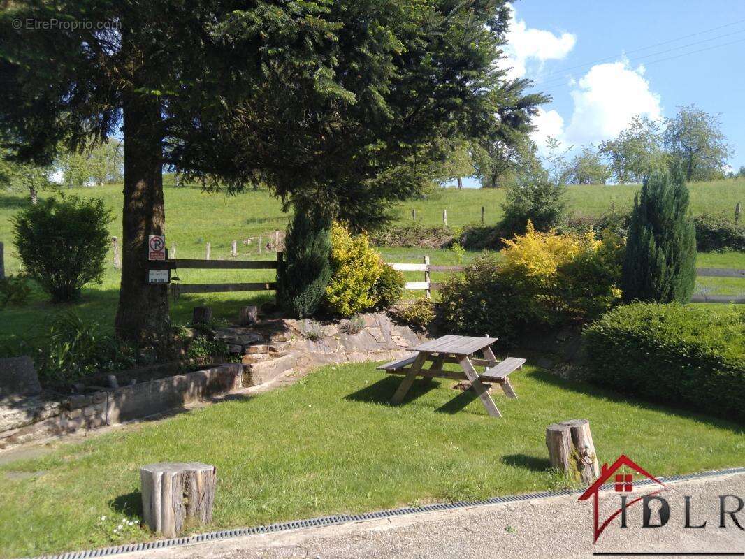 Maison à FOUGEROLLES