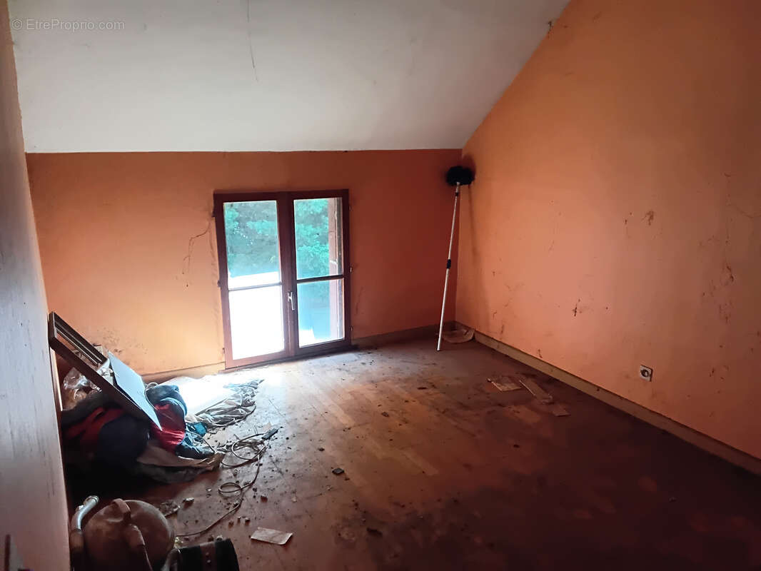 Maison à OUROUER-LES-BOURDELINS