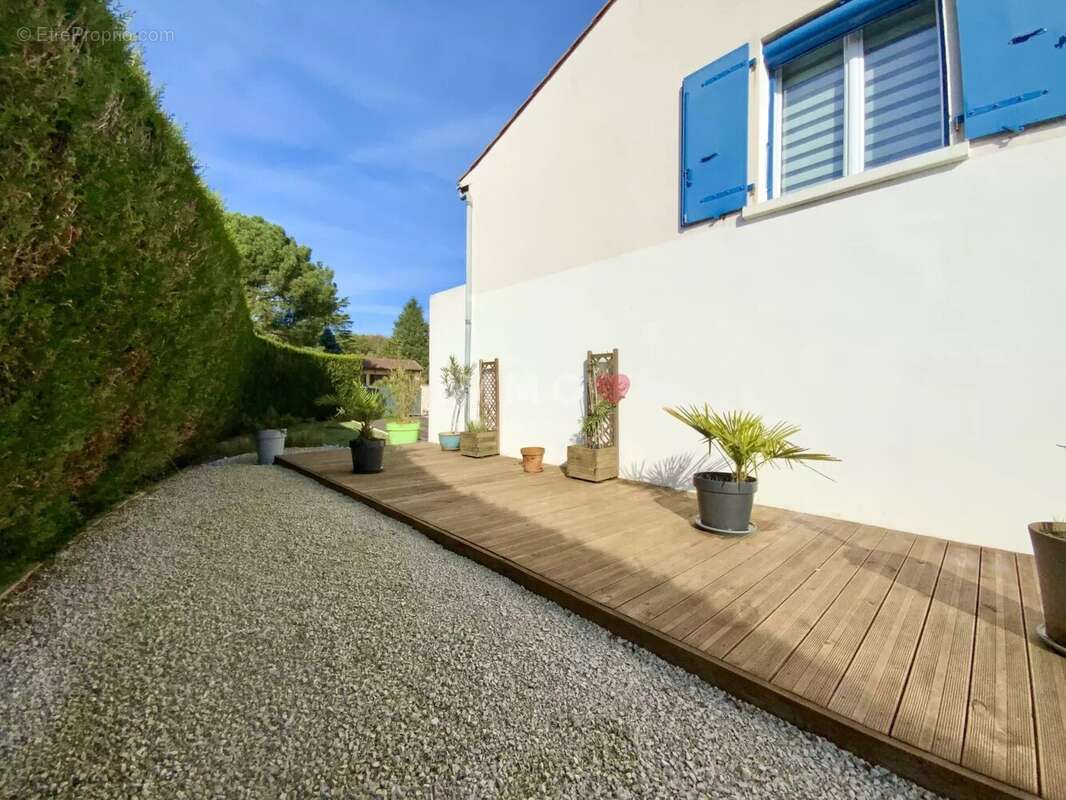 Maison Familiale de 143m² - photo 21