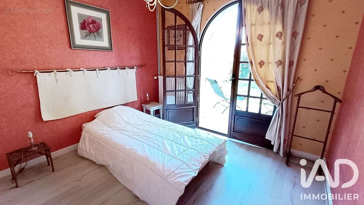 Maison 117 m² à Chateauroux  - photo 3