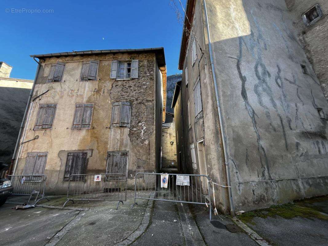 Maison à VICDESSOS