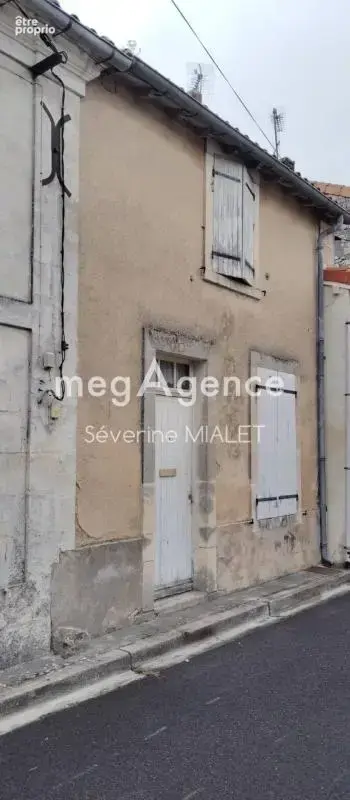 A vendre maison à rénover  Centre Châteaubernard - photo 4