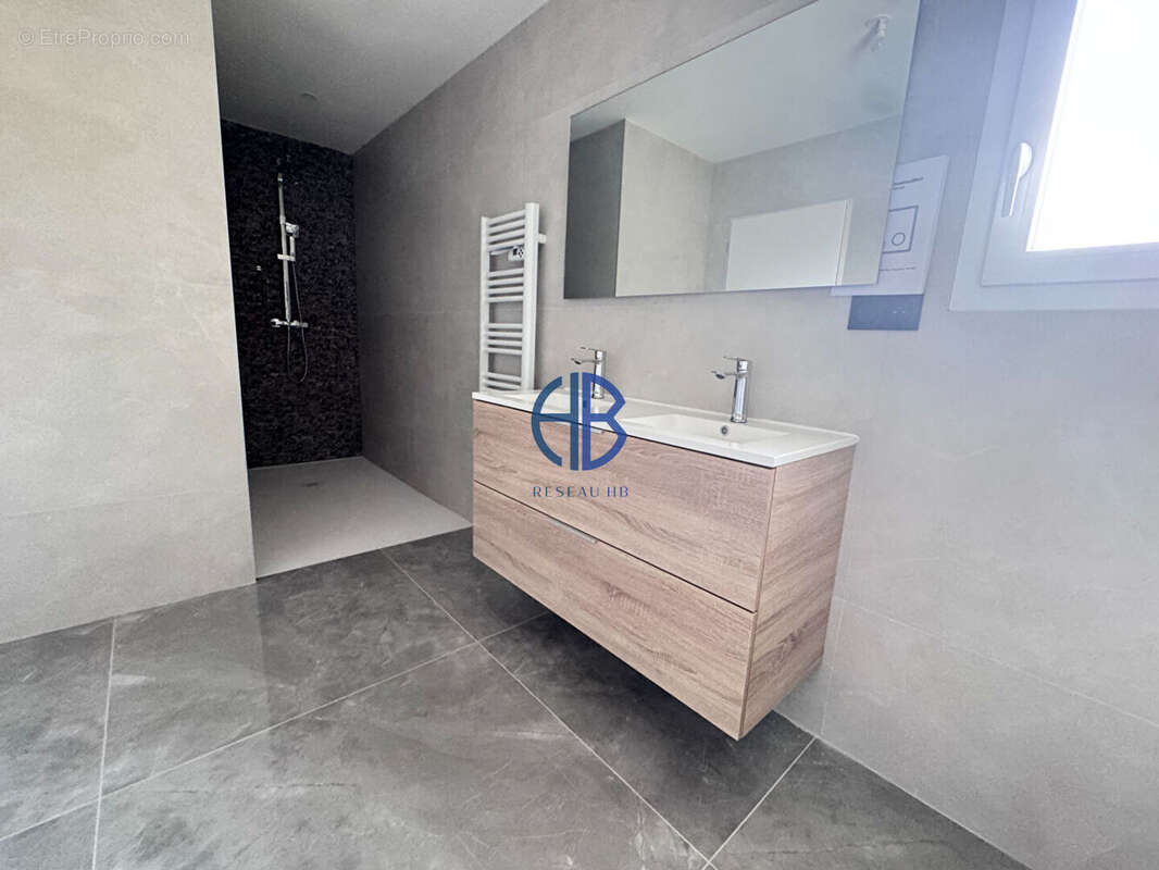 Maison à LE GRAND-LEMPS