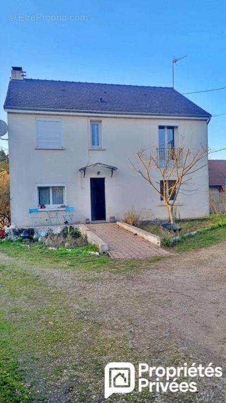 Maison à VIGNOUX-SUR-BARANGEON