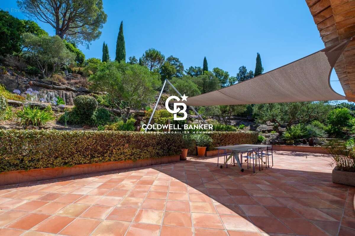 Une signature architecturale d'exception, entre élégance intemporelle et art de vivre - photo 40