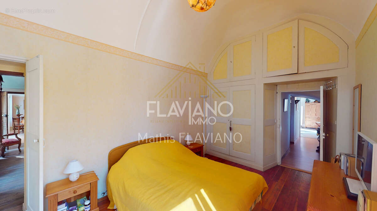 Villa mexicaine - terrain constructible - centre-ville - barcelonnette - photo 6
