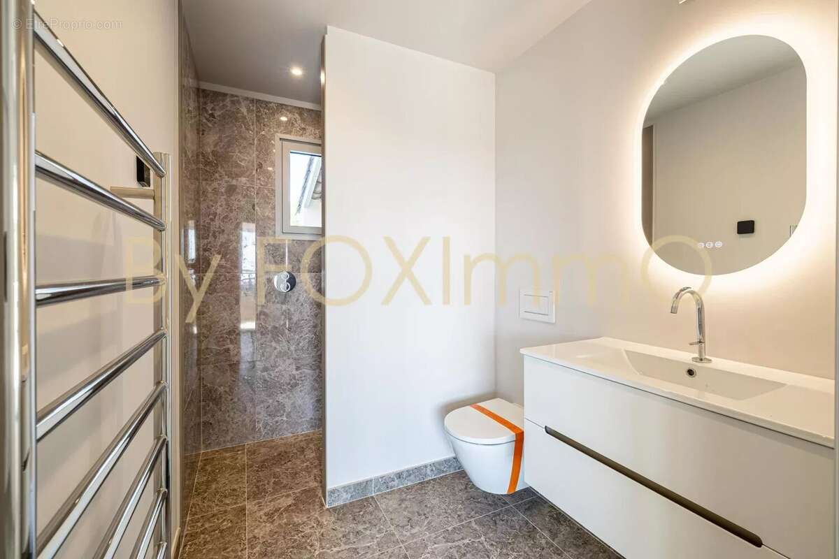 Maison à CAGNES-SUR-MER