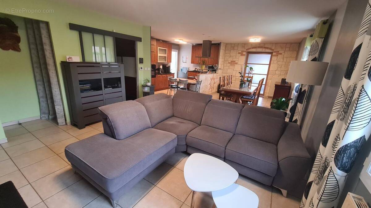 Maison à LES SORINIERES