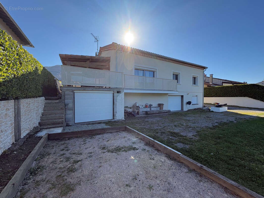 Maison à SAINT-AMANS-SOULT