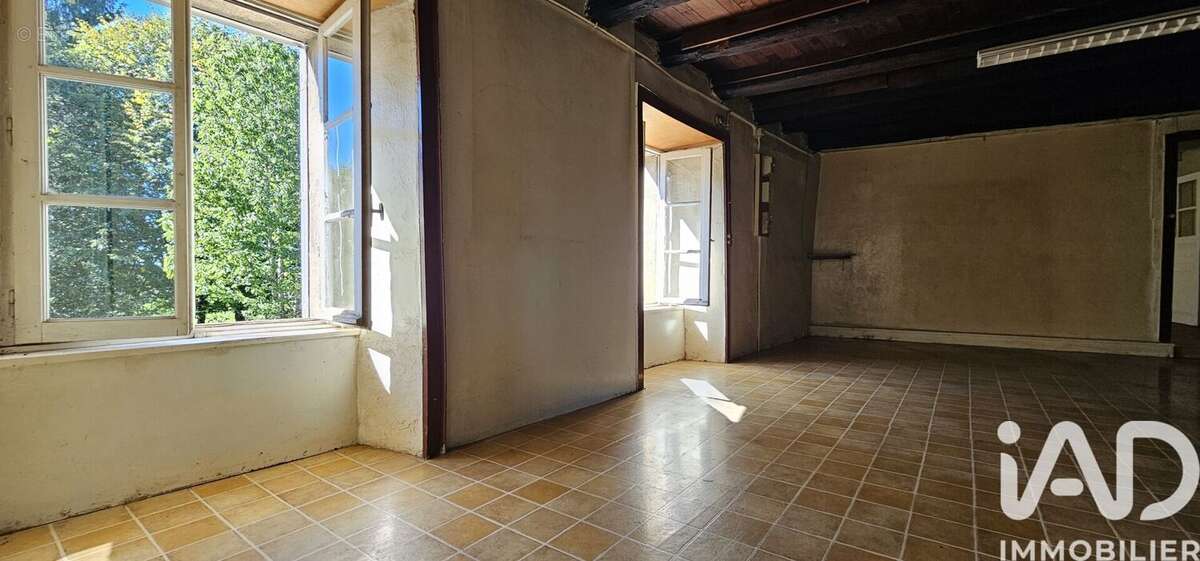 Maison 123 m² à Chaussenac  - photo 7