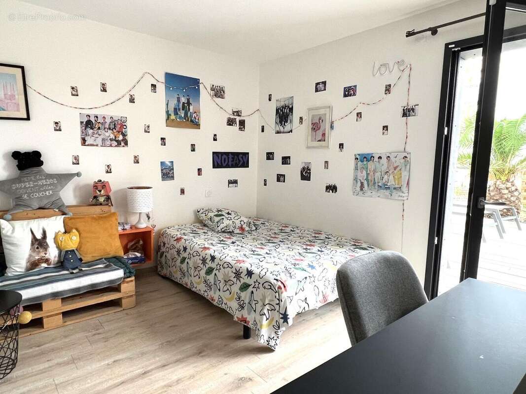 Maison 129 m² à L'isle-Jourdain  - photo 6