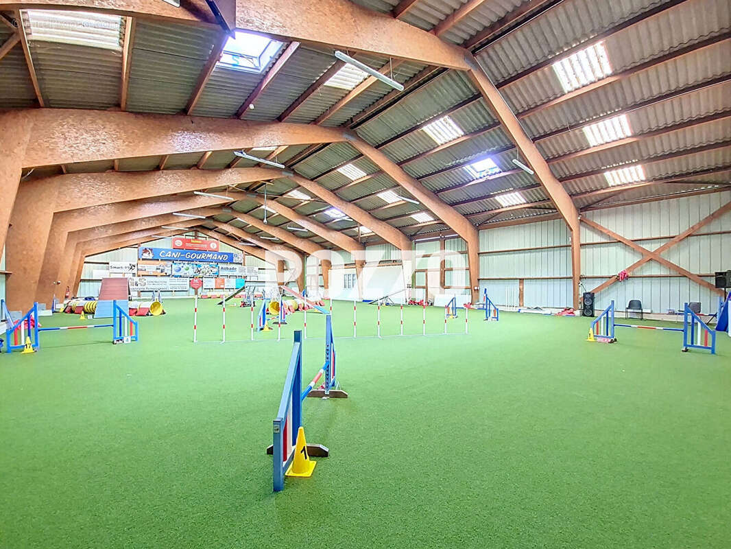 Commerce à PONTORSON