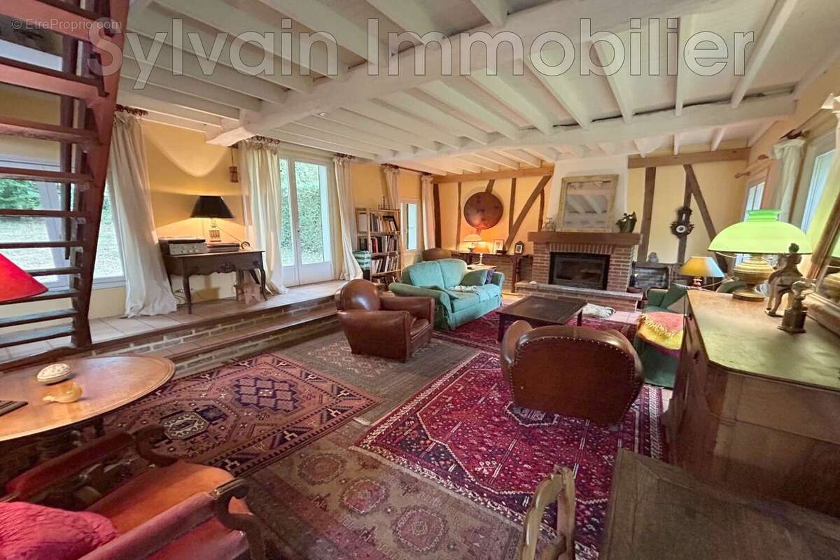 Maison à GRANDVILLIERS