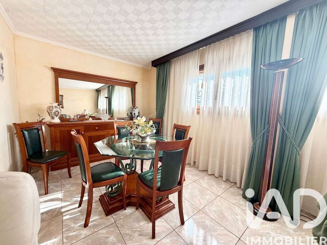 Photo 2 - Appartement à CHILLY-MAZARIN