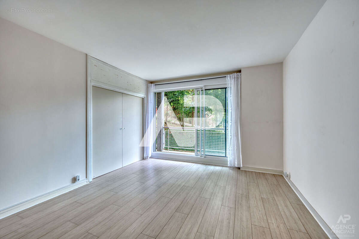 Appartement à RUEIL-MALMAISON