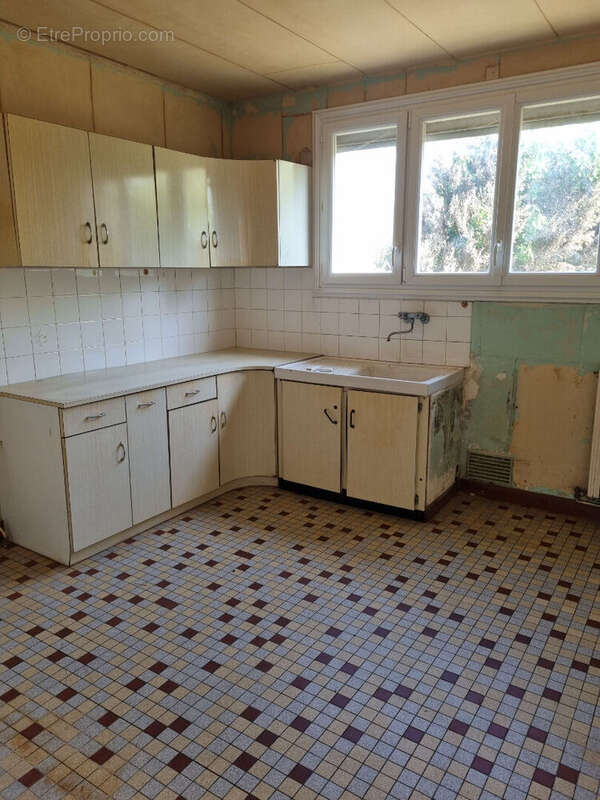 Maison à LES CERQUEUX-SOUS-PASSAVANT