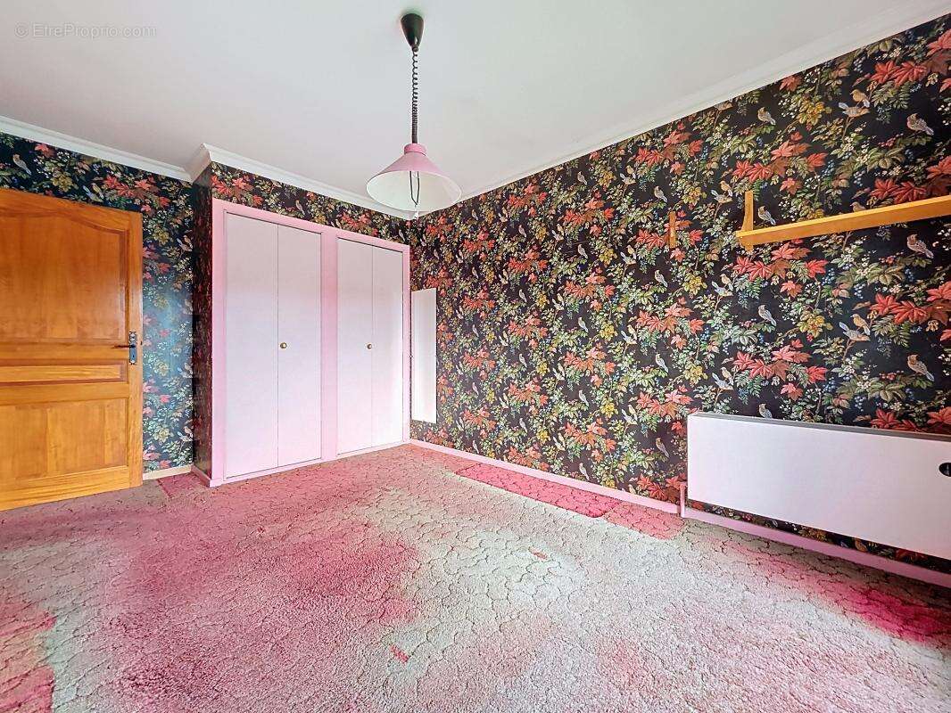 Maison à SAINT-PIERRE-DE-CHANDIEU