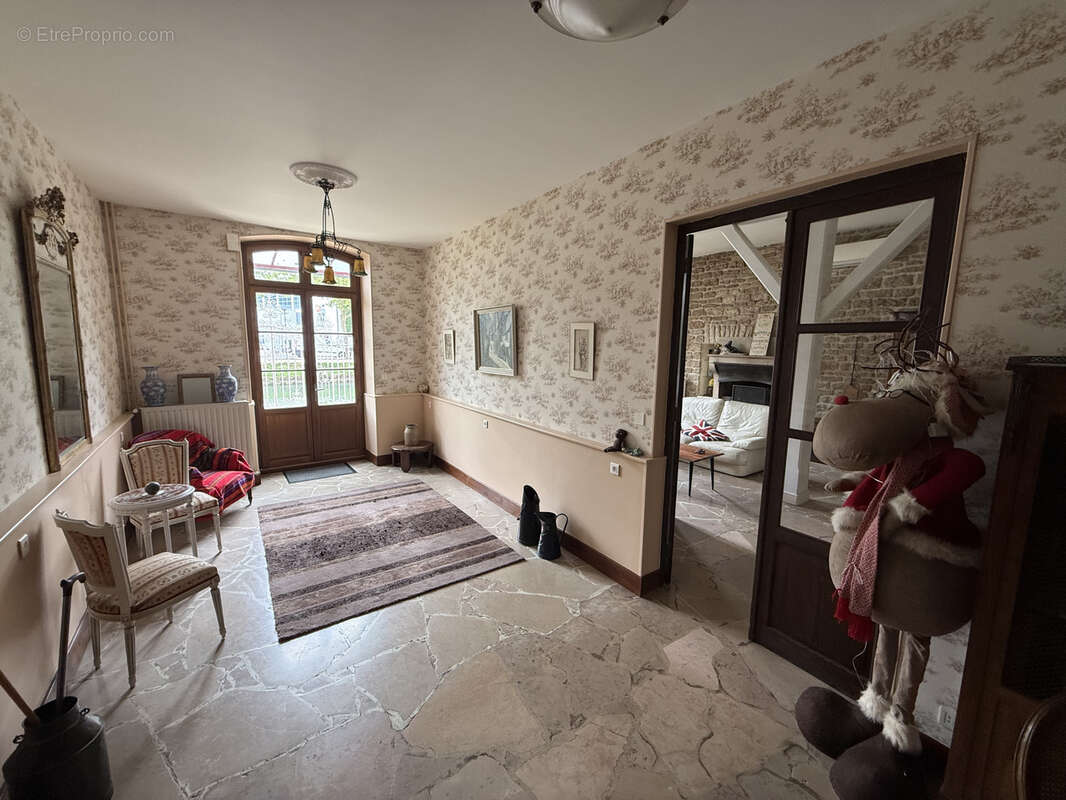 Maison à MONTBARD