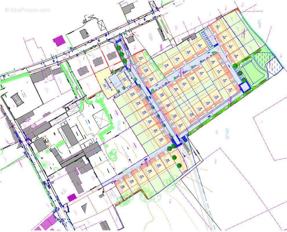 Terrain à LOUVIGNE-DE-BAIS
