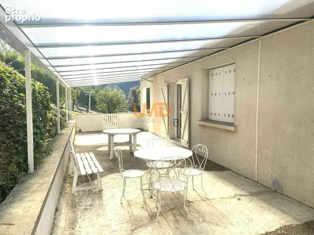 Grande maison avec terrain - photo 2