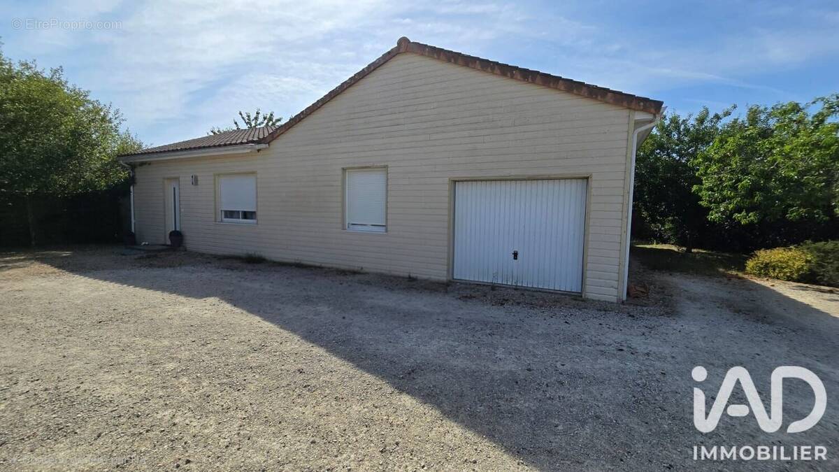 Photo 1 - Maison à MARCAY